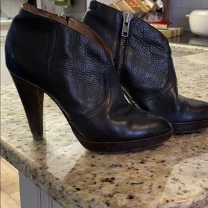 Frye Harlow Bootie